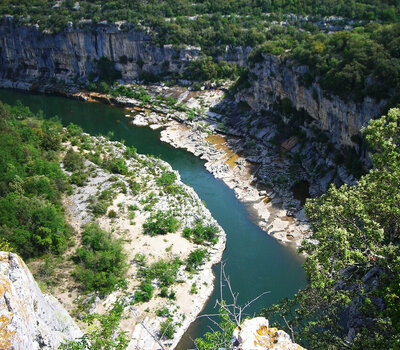 CANYON   LA BORNE